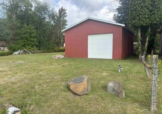 Photo 3 of Land for sale at 1081 Maplewood St, Beaverton, MI 48612 | MLS# 61050221323 | Listing updated on 2026-09-10