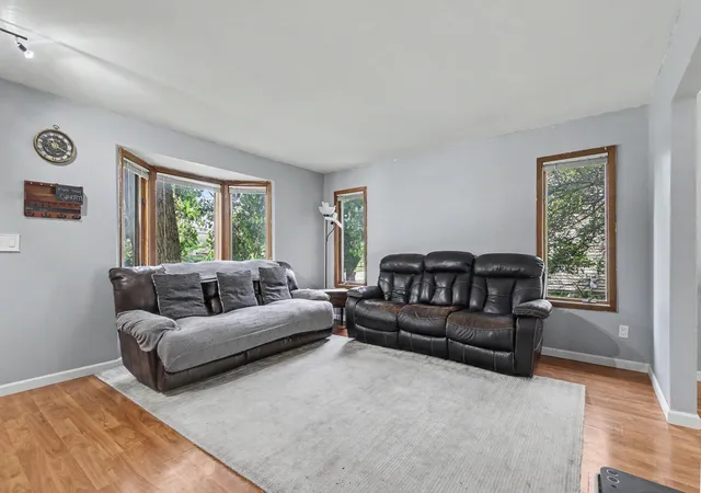 Photo 4 of Single family home for sale at 1975 32nd Street SE, Grand Rapids, MI 49508 | MLS# 65026048032 | Listing updated on 2026-09-14