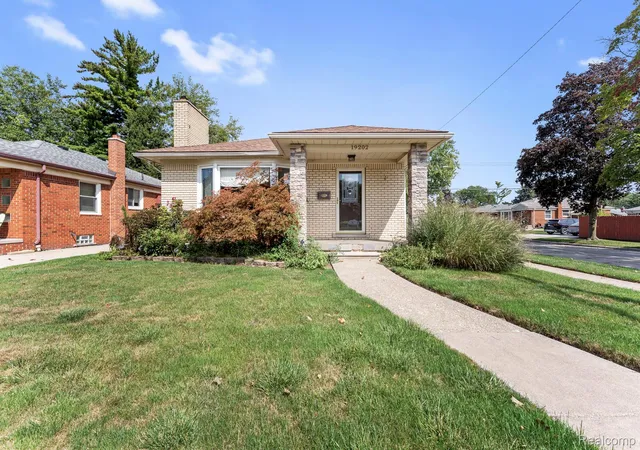 Photo 1 of Single family home for sale at 19202 Champaign Rd, Allen Park, MI 48101 | MLS# 20261072914 | Listing updated on 2026-09-27