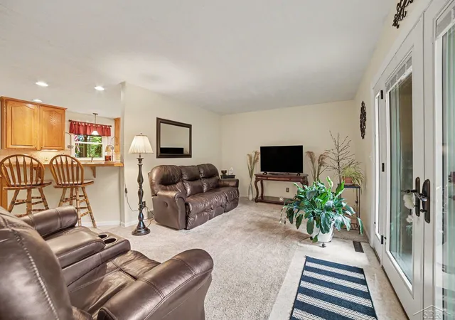 Photo 2 of Single family home for sale at 11495 Geddes Rd, Freeland, MI 48623 | MLS# 61050221328 | Listing updated on 2026-09-16