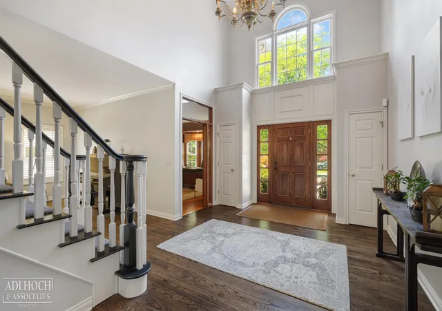 Photo 2 of Single family home for sale at 758 Middlesex Rd, Grosse Pointe Park, MI 48230 | MLS# 58050221330 | Listing updated on 2026-09-10