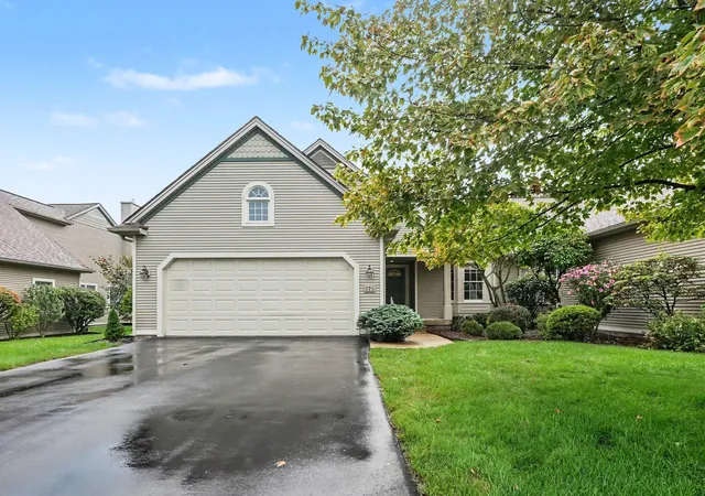 Photo 2 of Condo for sale at 225 Pierce Lake Dr, Chelsea, MI 48118 | MLS# 81026048044 | Listing updated on 2026-09-11