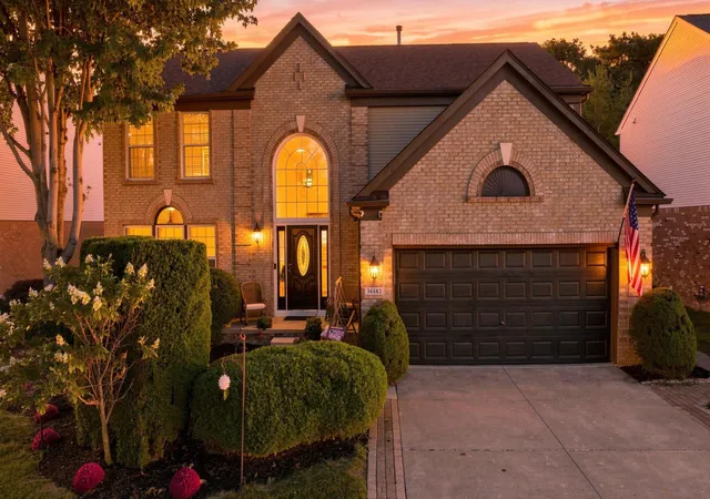 Photo 2 of Single family home for sale at 34442 Orsini Dr, Sterling Heights, MI 48312 | MLS# 58050221332 | Listing updated on 2026-09-15