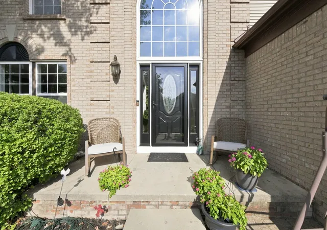 Photo 4 of Single family home for sale at 34442 Orsini Dr, Sterling Heights, MI 48312 | MLS# 58050221332 | Listing updated on 2026-09-15