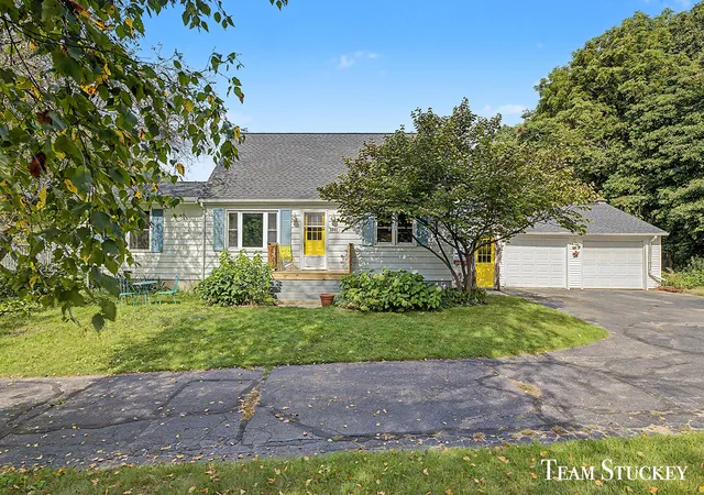 Photo 1 of Single family home for sale at 7861 Cannonsburg Rd Ne, Rockford, MI 49341 | MLS# 65026048046 | Listing updated on 2026-09-17
