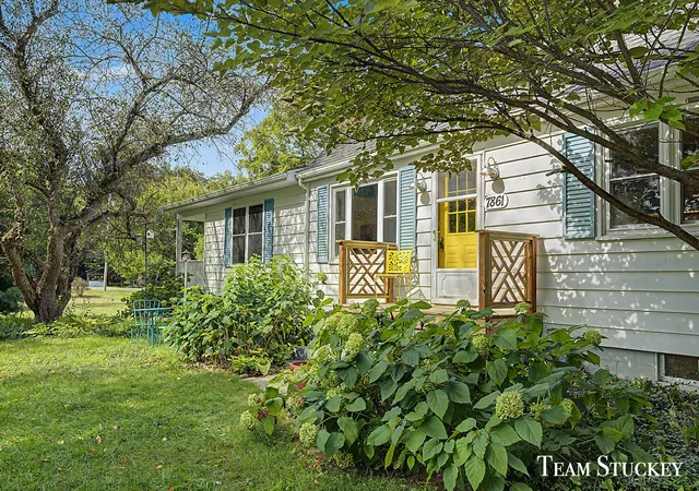 Photo 3 of Single family home for sale at 7861 Cannonsburg Rd Ne, Rockford, MI 49341 | MLS# 65026048046 | Listing updated on 2026-09-17