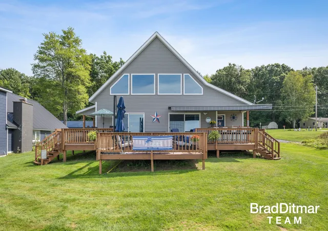 Photo 2 of Single family home for sale at 8453 Hidden Trl, Orleans, MI 48865 | MLS# 65026048048 | Listing updated on 2026-10-07