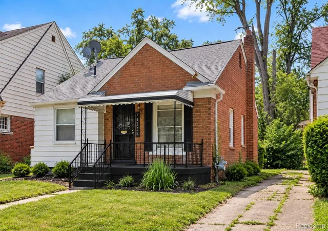 Photo 2 of Single family home for sale at 14825 Ohio St, Detroit, MI 48238 | MLS# 20261072926 | Listing updated on 2026-10-26