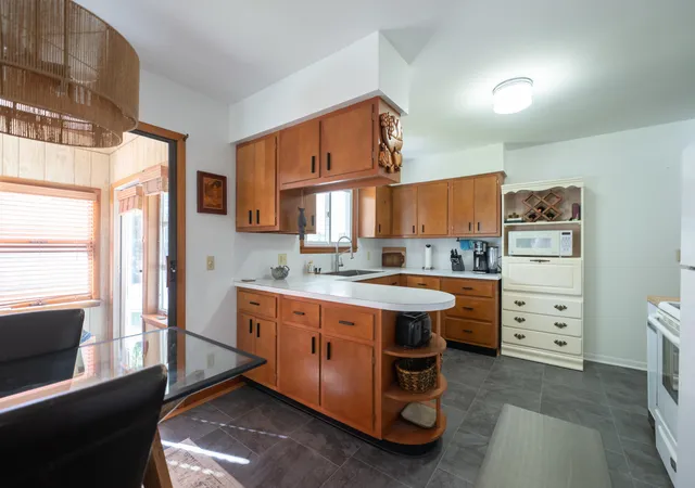 Photo 4 of Single family home for sale at 10159 SE Torch Lake Dr, Alden, MI 49612 | MLS# 65026048049 | Listing updated on 2026-09-17
