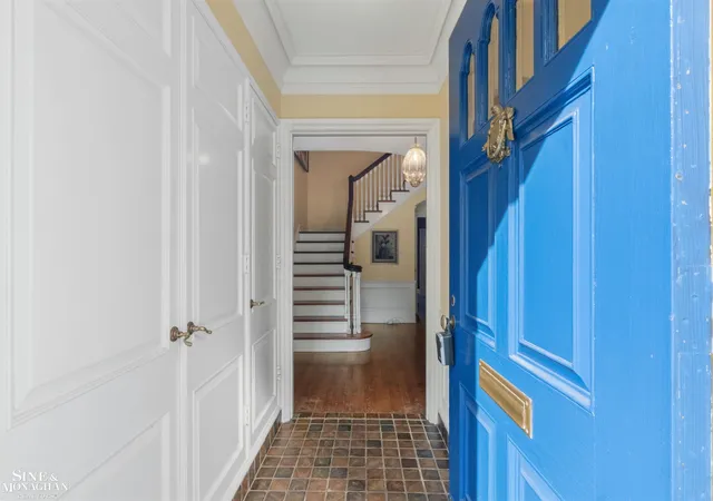 Photo 2 of Single family home for sale at 124 Merriweather Rd, Grosse Pointe Farms, MI 48236 | MLS# 58050221336 | Listing updated on 2026-09-13