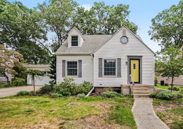 Photo 1 of Single family home for sale at 3554 Mccracken St, Norton Shores, MI 49441 | MLS# 71026048058 | Listing updated on 2026-09-10