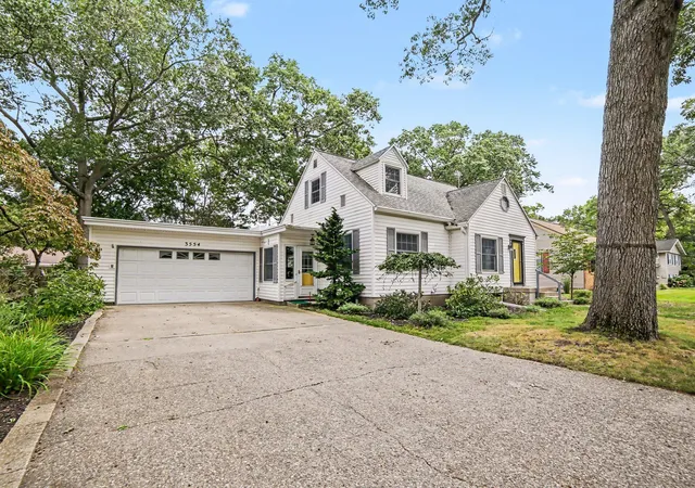 Photo 3 of Single family home for sale at 3554 Mccracken St, Norton Shores, MI 49441 | MLS# 71026048058 | Listing updated on 2026-09-10