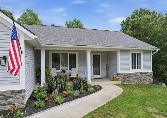Photo 1 of Sale Pending at 919 Armintrout Ridge Ct, Allegan, MI 49010 | MLS# 69026048070 | Listing updated on 2026-09-18