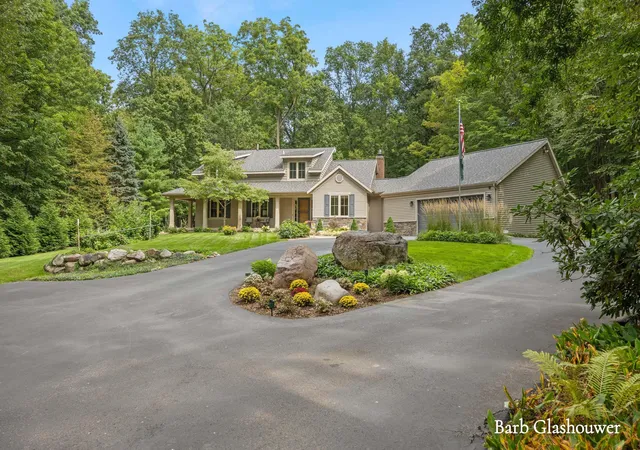 Photo 1 of Single family home for sale at 7454 Childsdale Ave Ne, Rockford, MI 49341 | MLS# 65026048066 | Listing updated on 2026-09-16