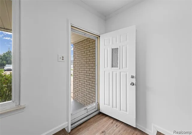 Photo 3 of Single family home for sale at 4051 Dickson Dr, Sterling Heights, MI 48310 | MLS# 20261072948 | Listing updated on 2026-09-11