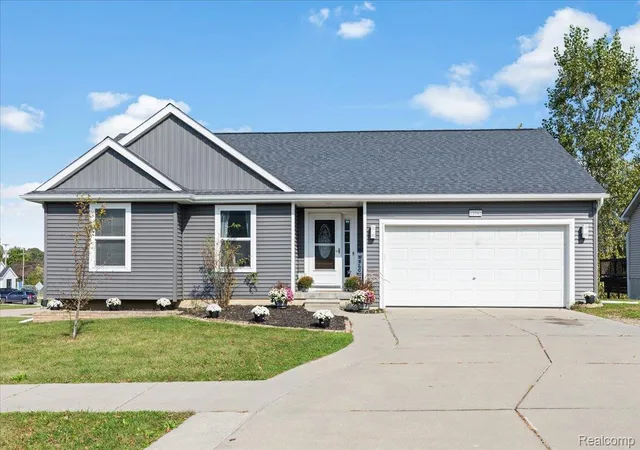 Photo 3 of Single family home for sale at 11041 Legacy Ln, Davison, MI 48423 | MLS# 20261072951 | Listing updated on 2026-09-16