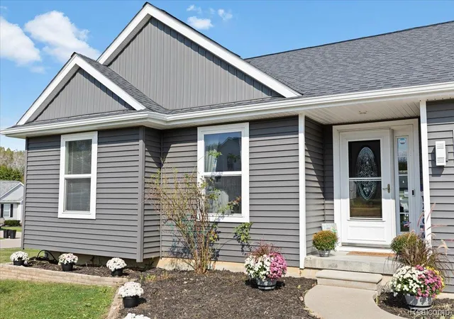 Photo 4 of Single family home for sale at 11041 Legacy Ln, Davison, MI 48423 | MLS# 20261072951 | Listing updated on 2026-09-16