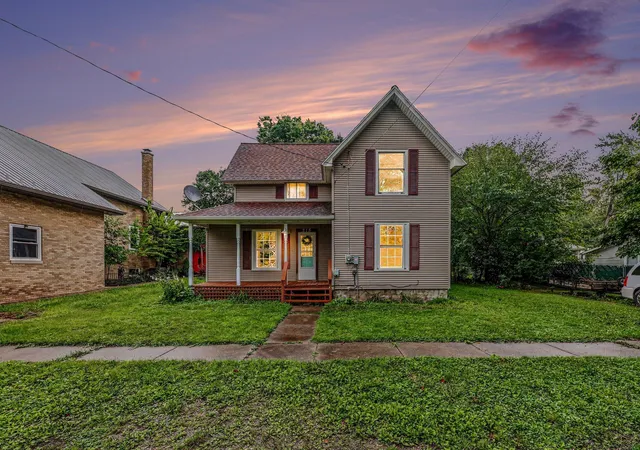 Photo 2 of Single family home for sale at 215 Palmer St, Rives Junction, MI 49277 | MLS# 55026048075 | Listing updated on 2026-09-16