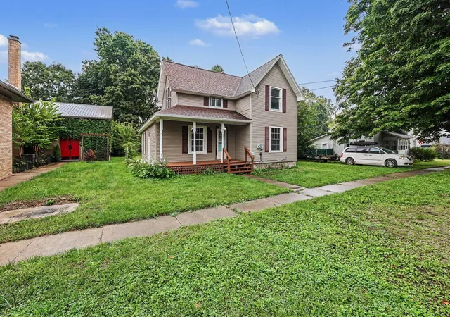 Photo 3 of Single family home for sale at 215 Palmer St, Rives Junction, MI 49277 | MLS# 55026048075 | Listing updated on 2026-09-16