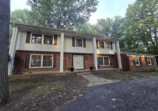 Photo 2 of Single family home for sale at 2265 Hannan Rd, Westland, MI 48186 | MLS# 81026048076 | Listing updated on 2026-10-15