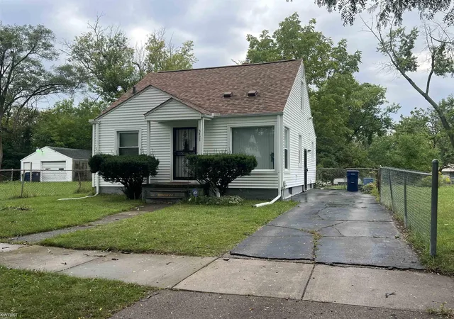 Photo 1 of Single family home for sale at 3425 Sterling St, Flint, MI 48504 | MLS# 5050221349 | Listing updated on 2026-09-10