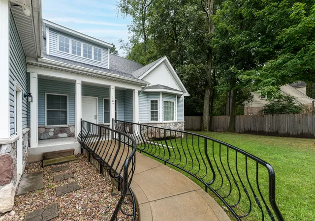 Photo 2 of Single family home for sale at 157 Silverbrook Ave, Niles, MI 49120 | MLS# 69026048086 | Listing updated on 2026-09-10