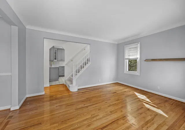Photo 4 of Single family home for sale at 3106 N Connecticut Ave, Royal Oak, MI 48073 | MLS# 81026048092 | Listing updated on 2026-09-12
