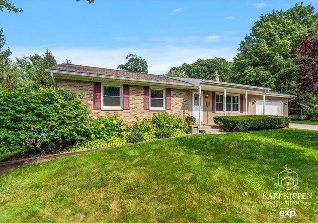Photo 1 of Sale Pending at 2761 Danube Ln Ne, Grand Rapids, MI 49525 | MLS# 65026048090 | Listing updated on 2026-09-16