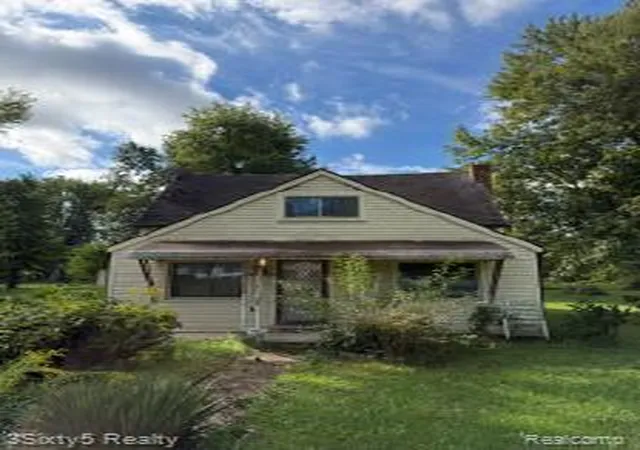 Photo 1 of Single family home for sale at 28121 Powers St, Westland, MI 48186 | MLS# 20261072967 | Listing updated on 2026-09-12