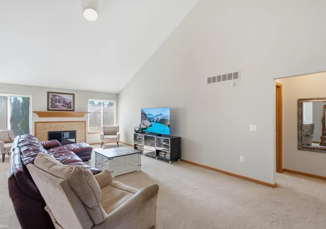 Photo 4 of Single family home for sale at 42930 Little Rd, Clinton Township, MI 48036 | MLS# 58050221351 | Listing updated on 2026-09-17
