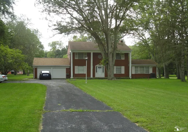 Single family home for sale at 2633 Smith Rd, Lambertville, MI 48144 | MLS# 57050221354