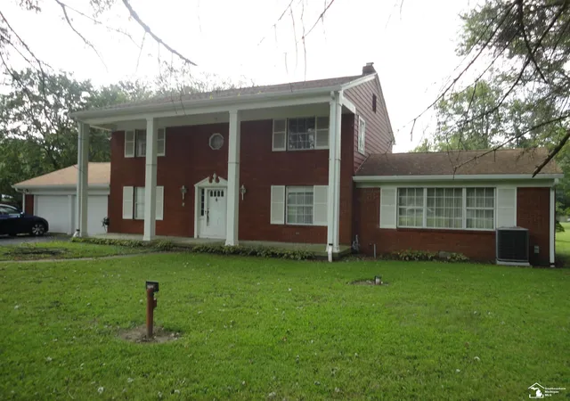 Photo 2 of Single family home for sale at 2633 Smith Rd, Lambertville, MI 48144 | MLS# 57050221354 | Listing updated on 2026-09-15