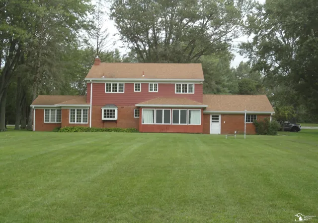 Photo 3 of Single family home for sale at 2633 Smith Rd, Lambertville, MI 48144 | MLS# 57050221354 | Listing updated on 2026-09-15