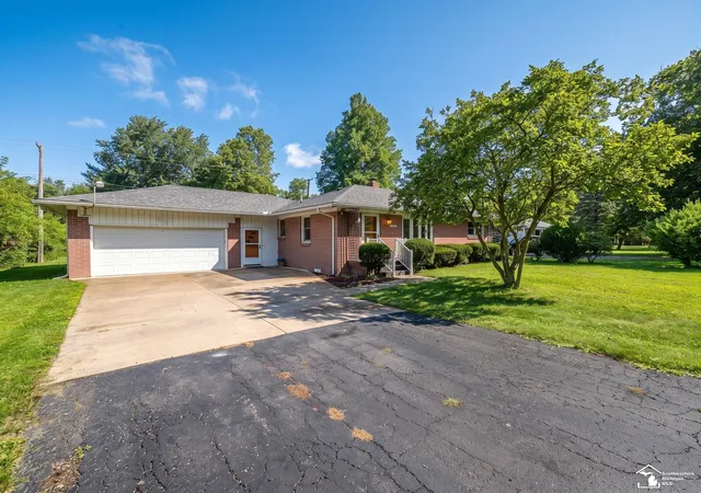 Photo 1 of Single family home for sale at 2335 Ready Rd, Carleton, MI 48117 | MLS# 57050221355 | Listing updated on 2026-10-03