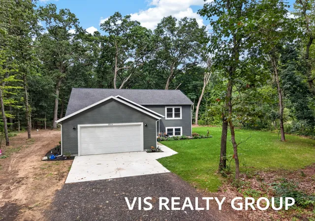 Photo 1 of Single family home for sale at 3506 Hall Rd, Muskegon, MI 49442 | MLS# 71026048105 | Listing updated on 2026-09-16