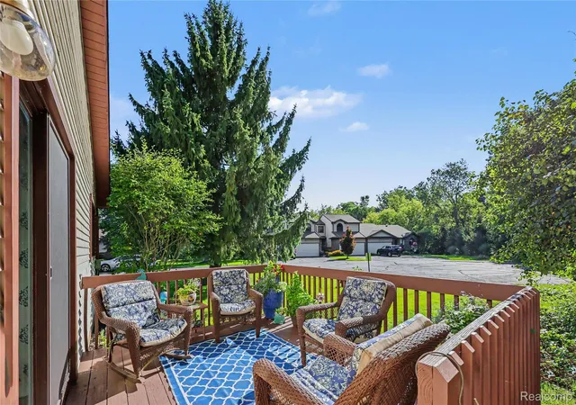 Photo 3 of Condo for sale at 9031 E Lake Rd #43, Clarkston, MI 48348 | MLS# 20261072974 | Listing updated on 2026-09-14