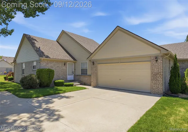 Photo 1 of Condo for sale at 5624 Township Ct, Sterling Heights, MI 48310 | MLS# 20261072982 | Listing updated on 2026-09-18