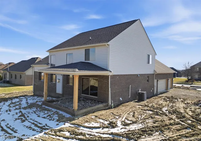 Photo 2 of Single family home for sale at 35689 Windridge Dr, New Baltimore, MI 48047 | MLS# 20261072985 | Listing updated on 2026-09-17