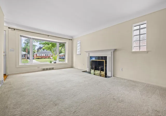 Photo 3 of Single family home for sale at 21931 Edmunton St, Saint Clair Shores, MI 48080 | MLS# 58050221367 | Listing updated on 2026-10-01
