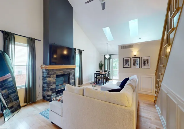 Photo 4 of Condo for sale at 7555 Amanda Cir Dr, Washington, MI 48094 | MLS# 58050221369 | Listing updated on 2026-09-18