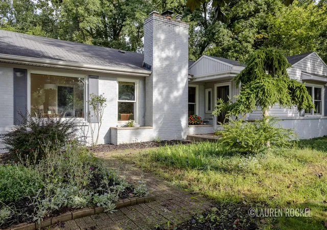 Photo 1 of Single family home for sale at 3121 Baker Park Dr Se, Grand Rapids, MI 49508 | MLS# 65026048141 | Listing updated on 2026-09-11
