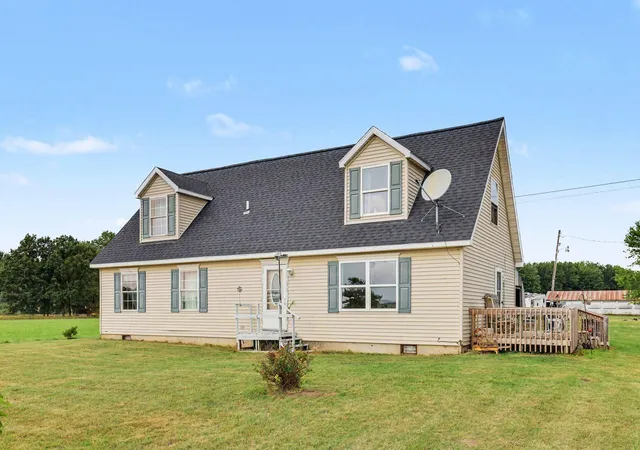Photo 1 of Single family home for sale at 17400 W Briggs Rd, Pierson, MI 49339 | MLS# 65026048138 | Listing updated on 2026-09-10