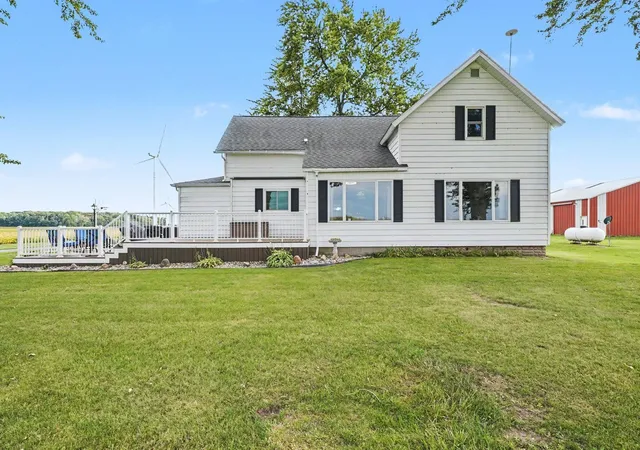Photo 2 of Single family home for sale at 4104 E Tyler Rd, Breckenridge, MI 48615 | MLS# 79080073392 | Listing updated on 2026-09-15
