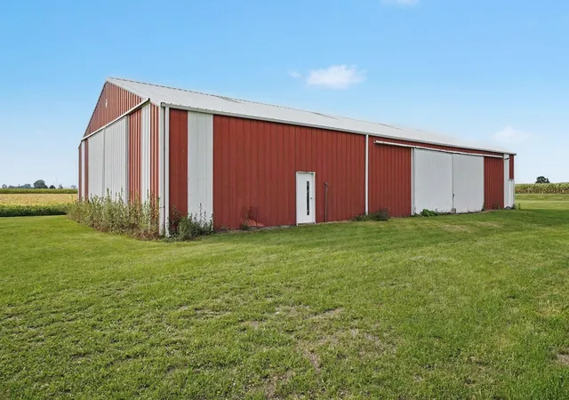 Photo 3 of Single family home for sale at 4104 E Tyler Rd, Breckenridge, MI 48615 | MLS# 79080073392 | Listing updated on 2026-09-15