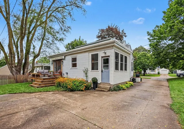 Photo 29 of Single family home for sale at 170 E 35th Street, Holland, MI 49423 | MLS# 71026048145 | Listing updated on 2026-10-20