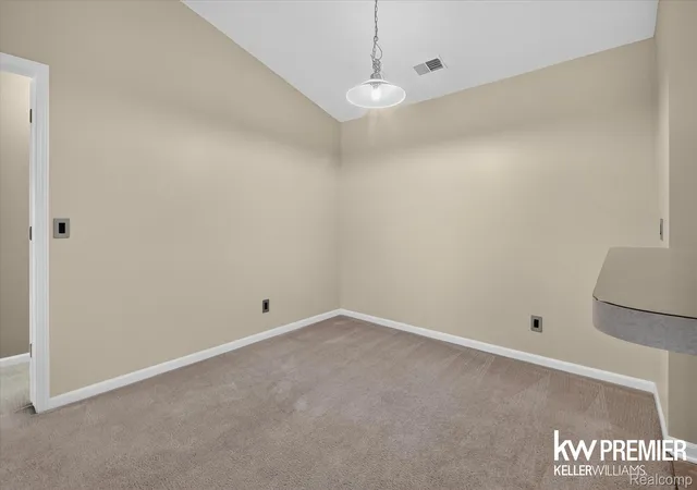 Photo 4 of Condo for sale at 1081 Addington Ln, Ann Arbor, MI 48108 | MLS# 20261073005 | Listing updated on 2026-10-05