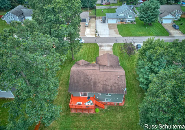 Photo 69 of Single family home for sale at 1164 Brian Dr, Muskegon, MI 49442 | MLS# 71026048152 | Listing updated on 2026-10-12