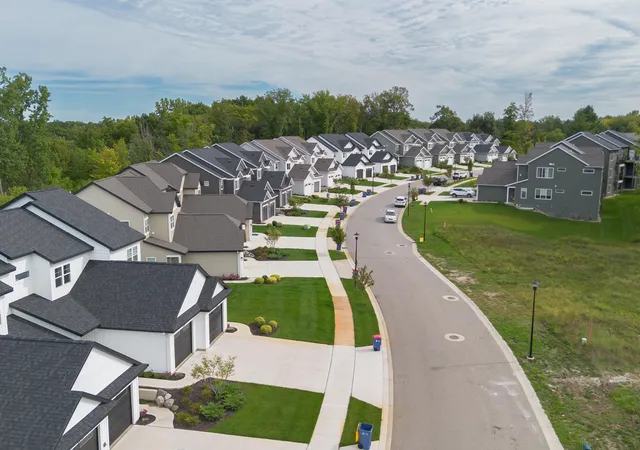Photo 2 of Condo for sale at 2240 Watertown Way Ne, Grand Rapids, MI 49505 | MLS# 65026048156 | Listing updated on 2026-09-10