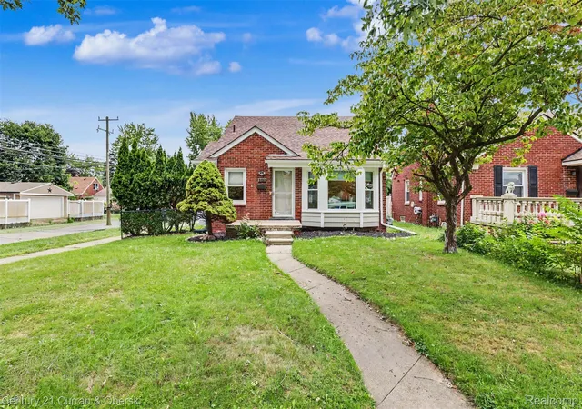 Photo 1 of Sale Pending at 8182 Grayfield St, Dearborn Heights, MI 48127 | MLS# 20261073010 | Listing updated on 2026-10-20