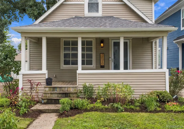 Photo 50 of Single family home for sale at 2696 Wakefield Rd, Berkley, MI 48072 | MLS# 20261073019 | Listing updated on 2026-10-20